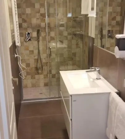 ゲストハウス Marco's Way 3*