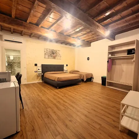 Marco's Way Πανσιόν