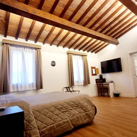 Pensión Marco's Way 3*