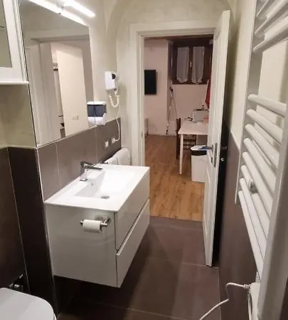 Marco's Way Gæstehus 3*