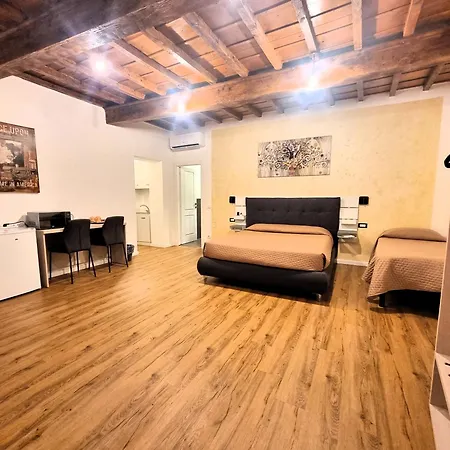 Marco's Way Gæstehus Firenze